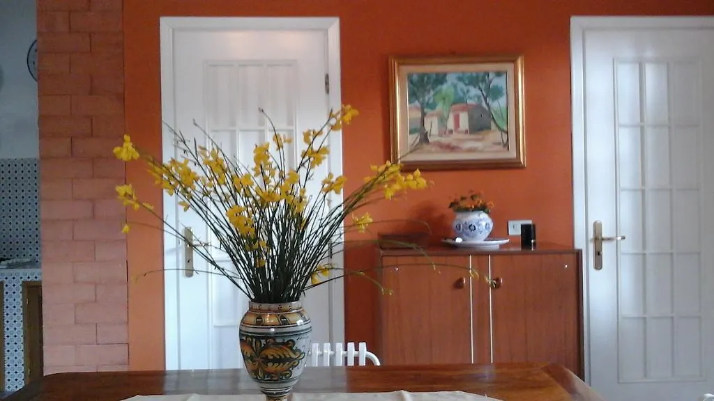 Maison d'hôtes Il Giardino Sul Mare à Acquedolci 0*,
